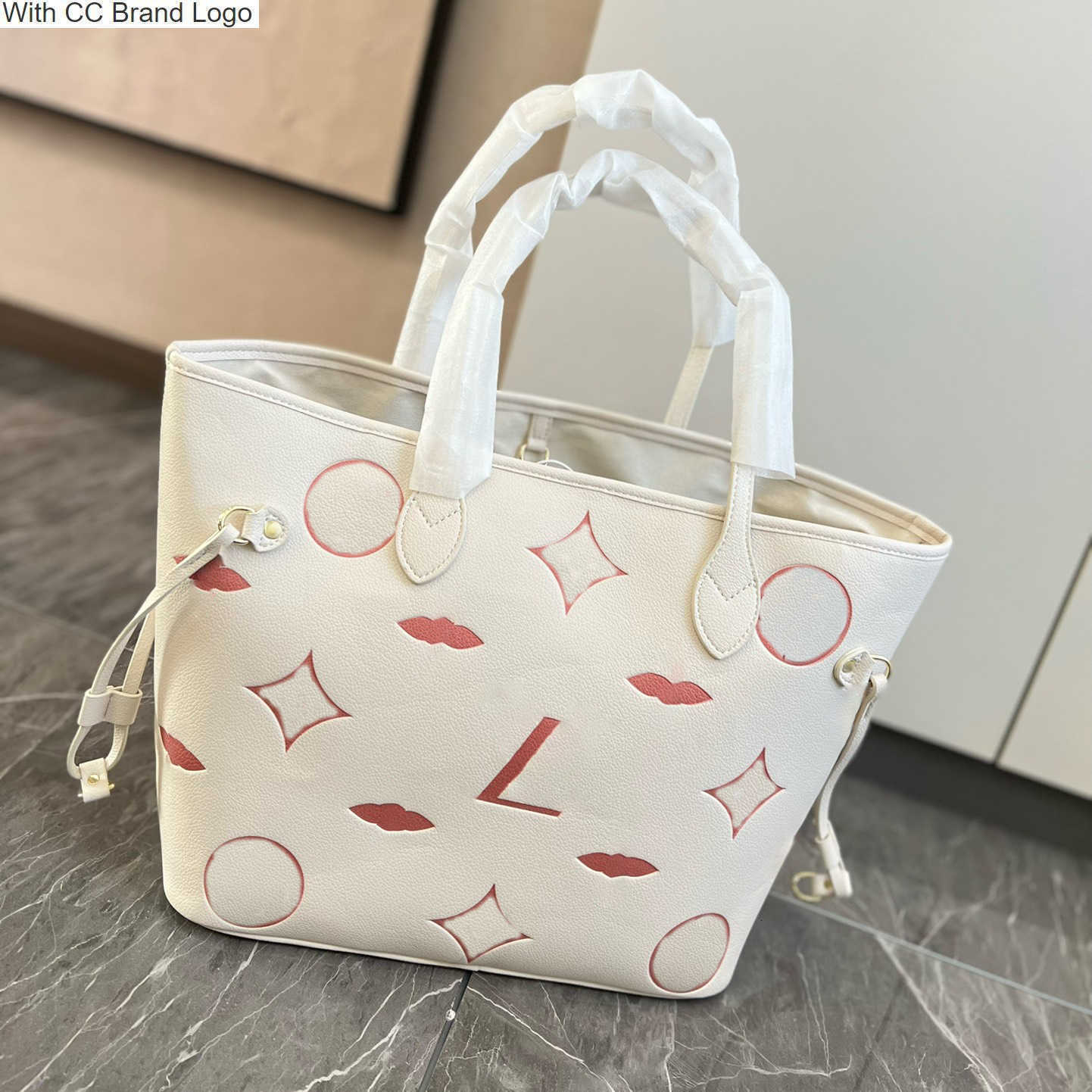 

CC Brand Totes Designer Large Capacity Shopping Bags Classic Embossed Badge Genuine Calfskin Handle Totes With Mini Change Pouch Wallets Women Outdoor Multi Poc, Black