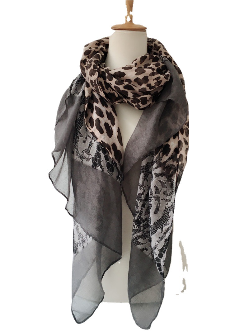 

Leopard Print Splicing Scarf Beach Sunscreen Towel Air Conditioning Towel Manufacturer F249