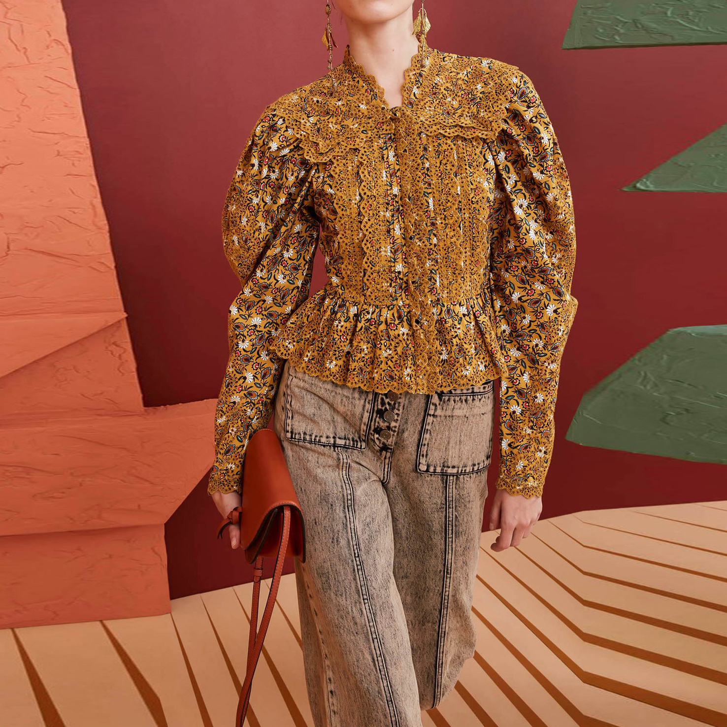 

Women's Blouses & Shirts V-neck puff Sleeve floral printed Gathered Waist floral blouse, Green