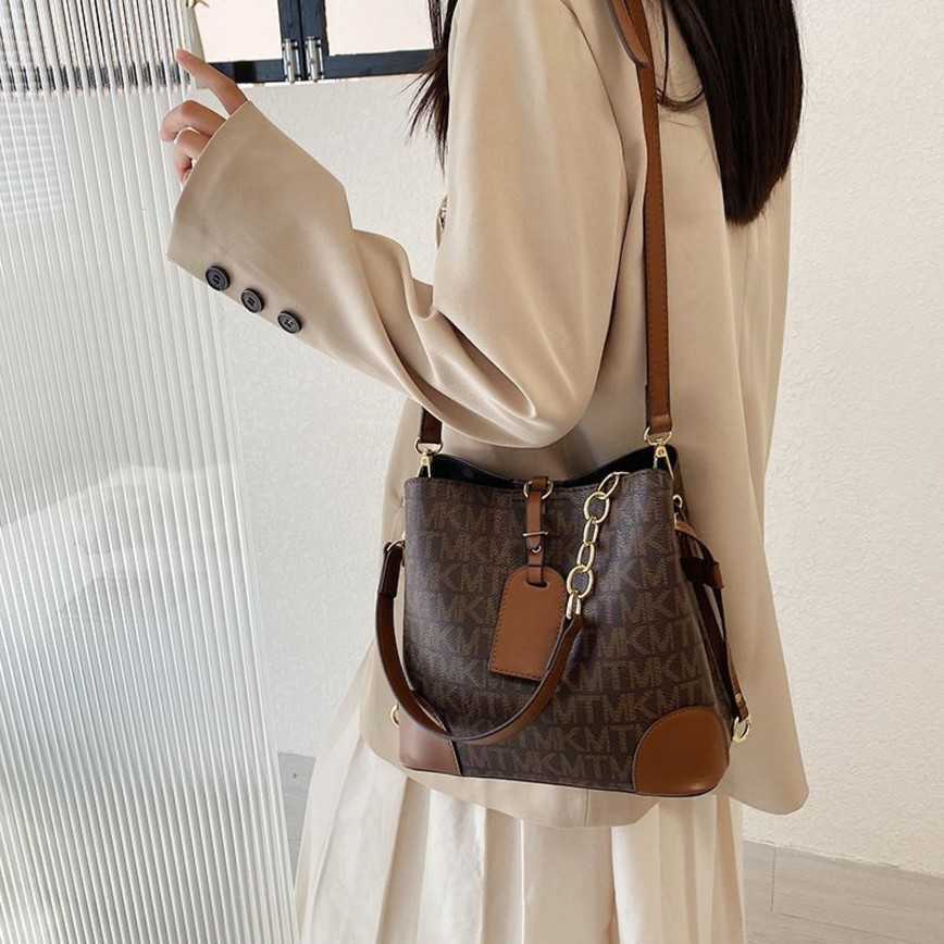 

55%off Discount Bags Fashion Handbag Autumn Winter Bucket Shoulder Simple Handheld Straddle Underarm Bag Women New Crossbody Bags 2023, Brown4