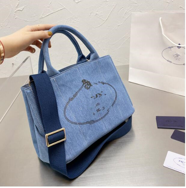 

2023 Women handbags WOODY Tote shopping bag handbag high NYLON hobo fashion linen Large Beach bags luxury designer travel Crossbody Shoulder bag Purses, Blue