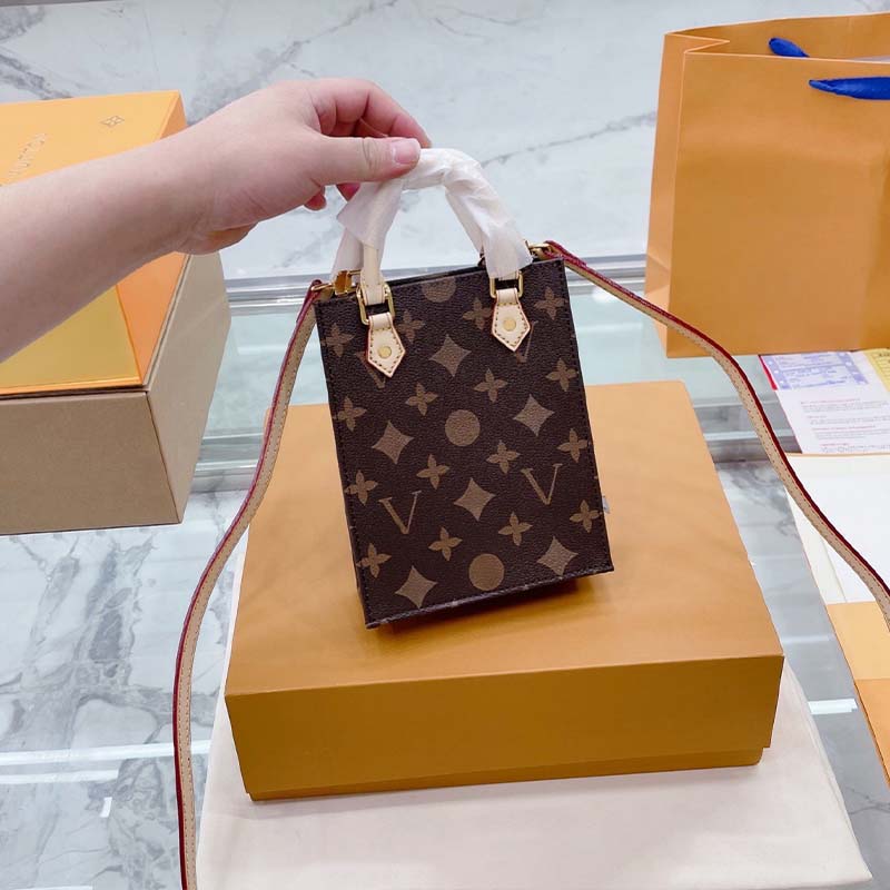 

Chain Messenger Bag Leather Handbags Shell Wallet Purse Ladies Cosmetic Crossbody Tote holder coin wallets Women Bag Shoulder Mother Solid Color Checkerboard, Brown