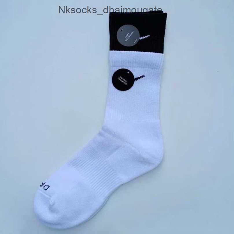 

Men's Luxury Fashion Socks Women's Hook Brand Stockings Designers Fake Two Pairs Splicing High Tube Women Men Sports Yoga Breathable Stocking Couple's Sock Qqo0, Long tube 6