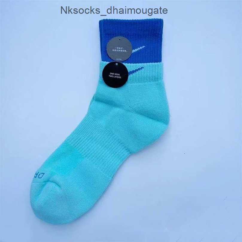 

Luxury Men's Fashion Socks Women's Hook Brand Stockings Designers Fake Two Pairs Splicing Women Men Sports Yoga Breathable Stocking Couple's Basketball Sock M3ng, Medium cylinder 5