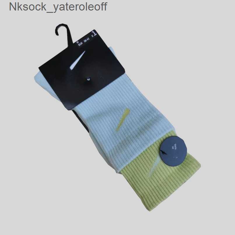 

Socks Luxury Men's Fashion Women's Hook Brand Stockings Designers Color Splicing Men Women Lovers Towel Bottom Medium Stocking Sports Yoga Breathable Sock 05ec, Medium cylinder 5