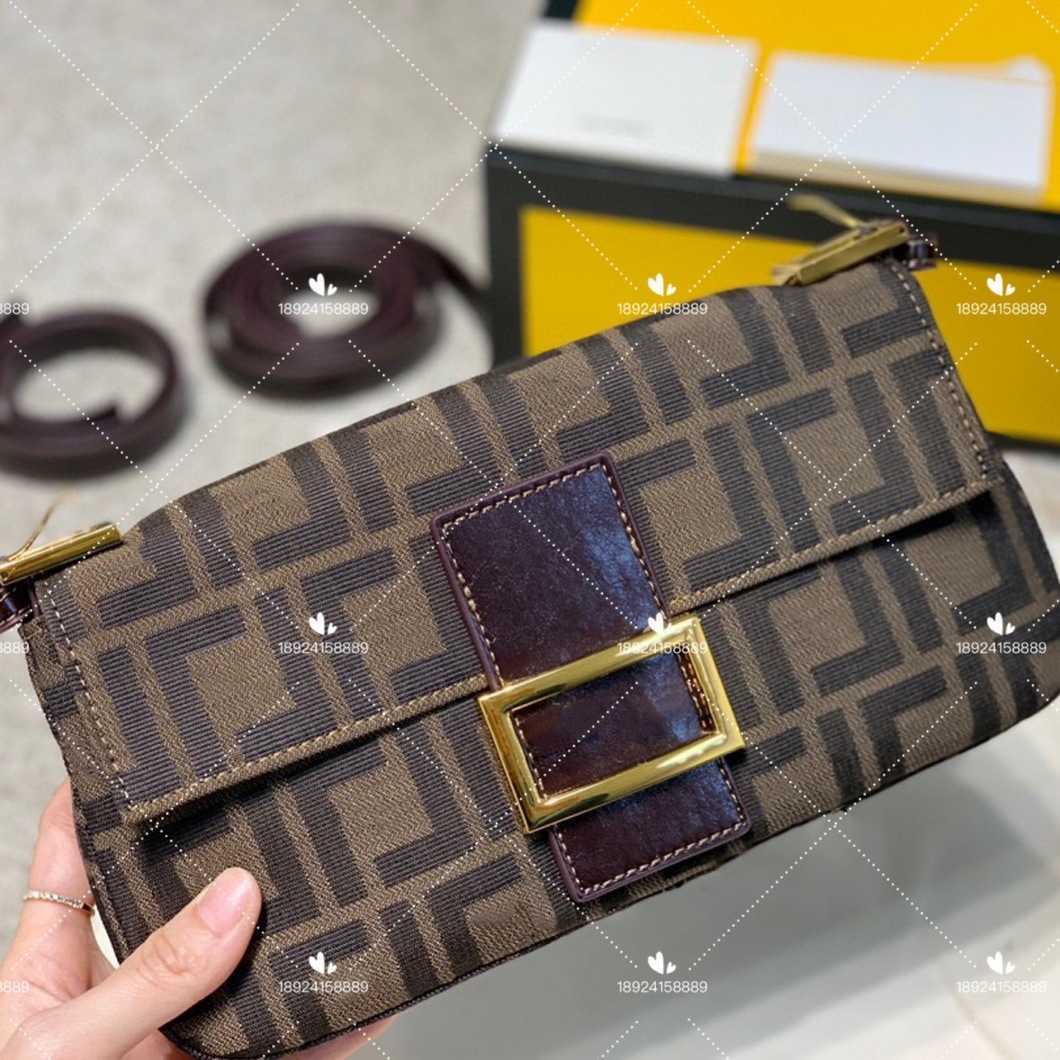 

New fashion bag wholesale market new leather old flower stick Vintage armpit single shoulder diagonal span portable medieval womenHigh, Brown leather with canvas