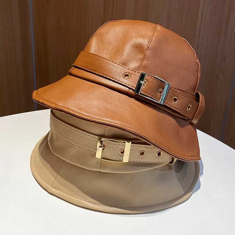 

HBP New Wide Brim Hats 2022 Female Leather Dome Fisherman Hat Japanese Harajuku Strap Women Men Bucket Hat Luxury Bucket Hat Gorras P230327, Red