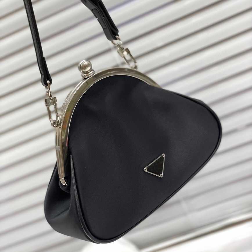

55%off Discount Bags Fashion Handbag women's middle vintage triangle bag New Crossbody Bags 2023, Black3