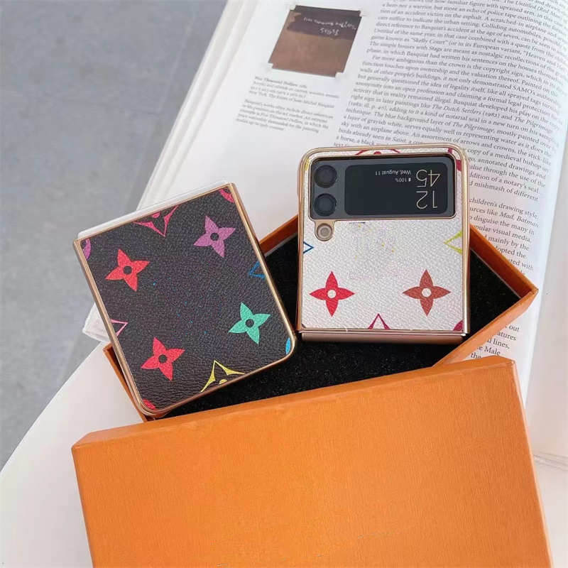

Fashion retro flowers Phone Case For Samsung Galaxy Z Flip 3 4 5G Z fold2 Z flod3 4 For huawei p50 pocket luxury pu Leather Shockproof Full Protective cover with box 2512, Black l flowers