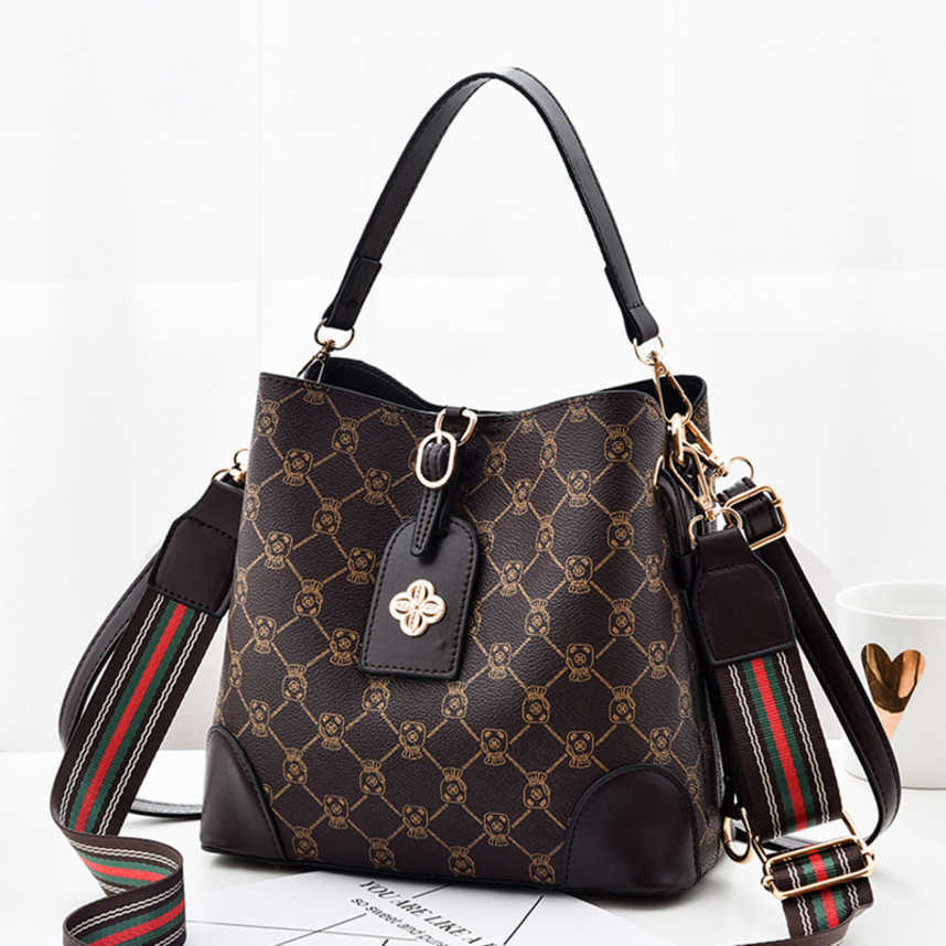 

Female Bags 2023 High Quality large-capacity portable bucket versatile shoulder bag women Ladies Crossbody Tote Handbags for Women, Red7