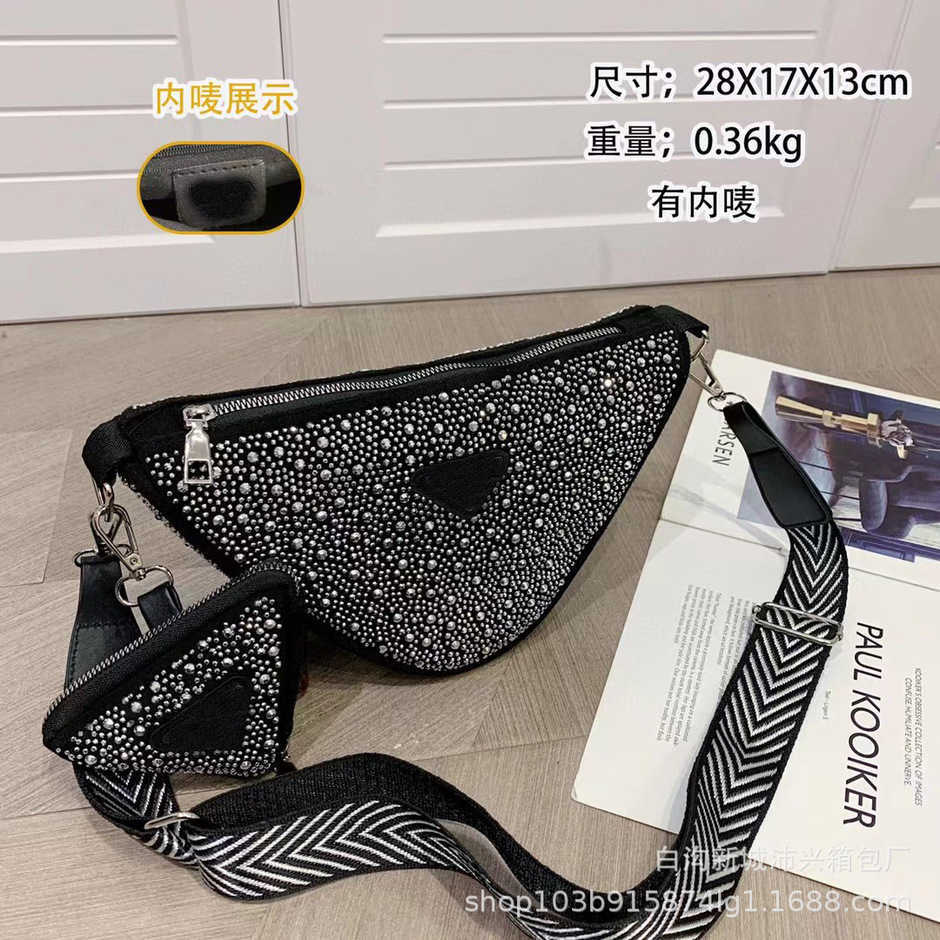 

High quality luxury fashion bag New Two in One Full Diamond for Women's Ins Net Red Qi Small crowd armpit crescent bagHigh, Black10