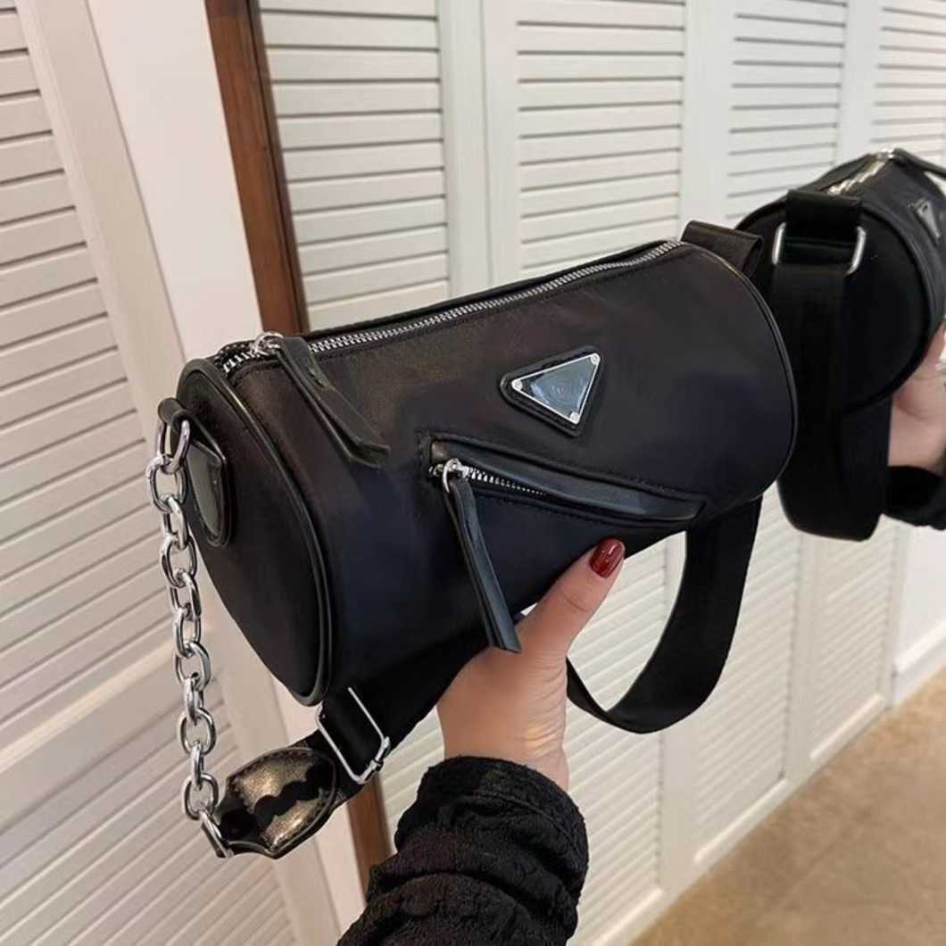 

New fashion bag wholesale market new nylon cloth women's texture single shoulder oblique span small round summer versatile trendy cool bagHigh, Black10