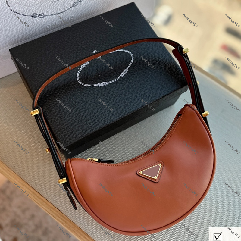 

2023 Newest Luxury Designer Bag Women Single Shoulder Bag Fashion HOBO Bag Simplicity and Atmosphere Handbag 2 colors, Black
