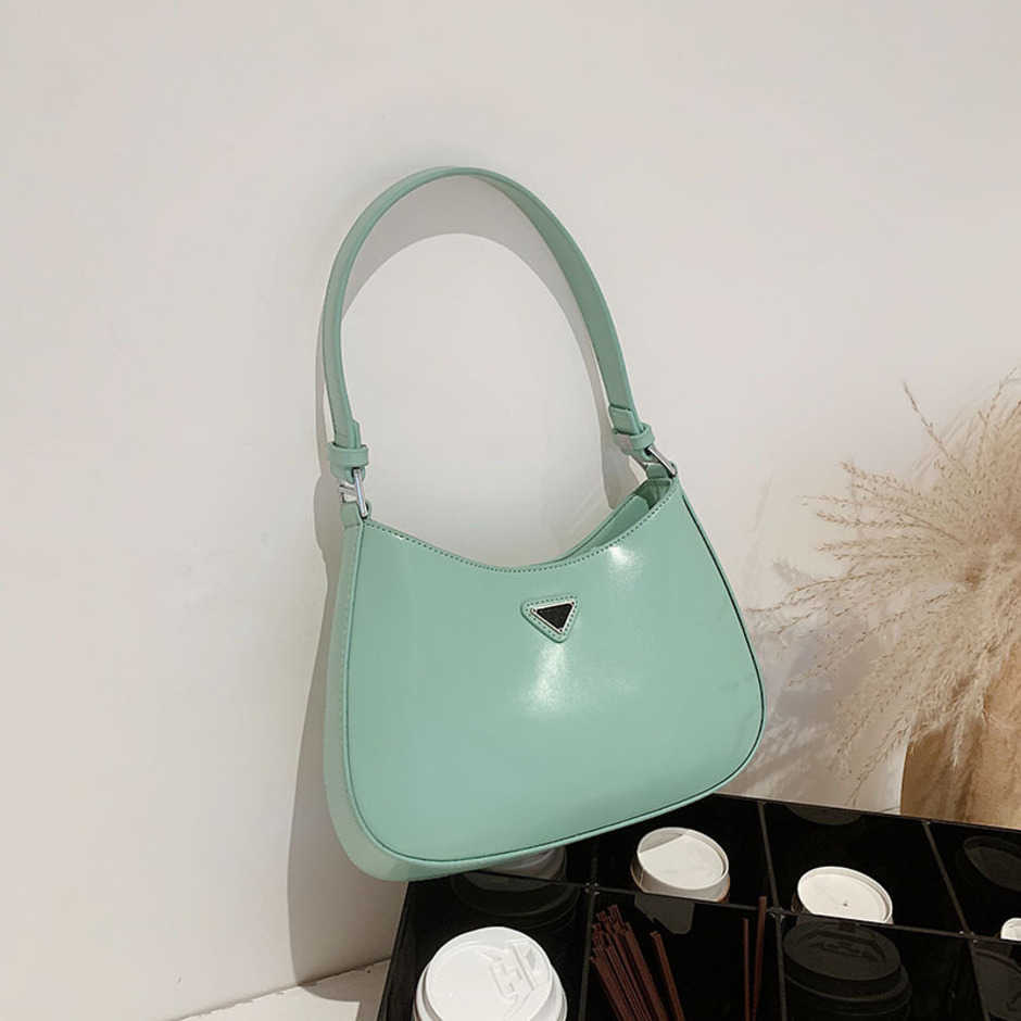 

2023 New Luxury High Quality Fashion Bag Net red women's new foreign style versatile hand niche one shoulder armpit bagHigh, White10