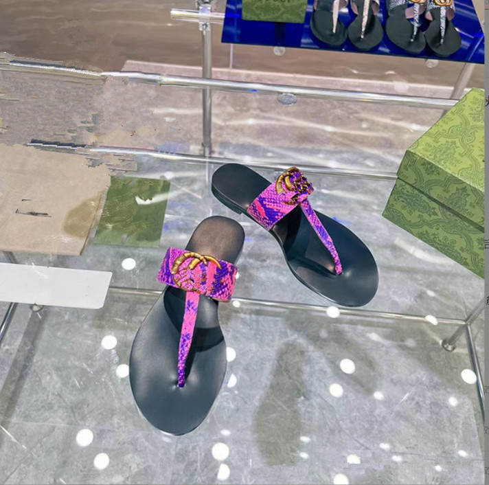 

Woman Sandals flip flops for women High quality Stylish Slipper Fashion Classics Sandal Slipper Flat shoes Slide EUR 35-46, 04