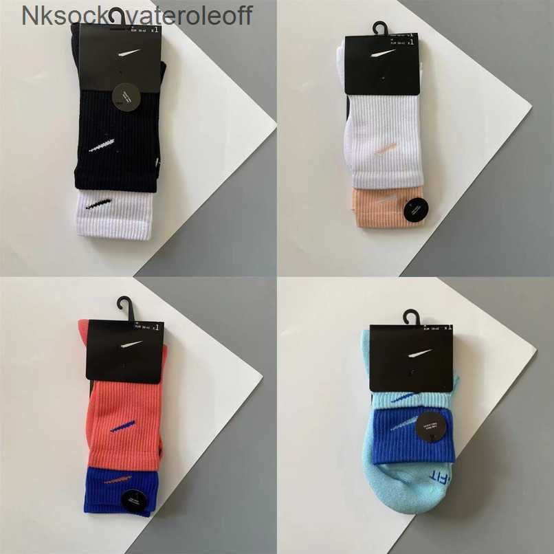 

Socks Fashion Luxury Men's Women's Hook Brand Stockings Designers Fake Two Pairs Splicing High Tube Women Men Couple's Sports Yoga Breathable Stocking Sock Zaj1, 14 long cylinder