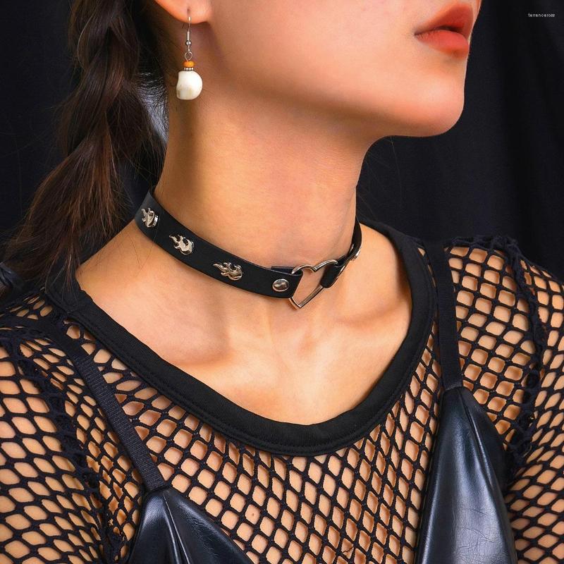 

Choker Necklace For Women Personality Halloween Collar Chain Sweet Cool Black PU Gothic Bridesmaid Gifts