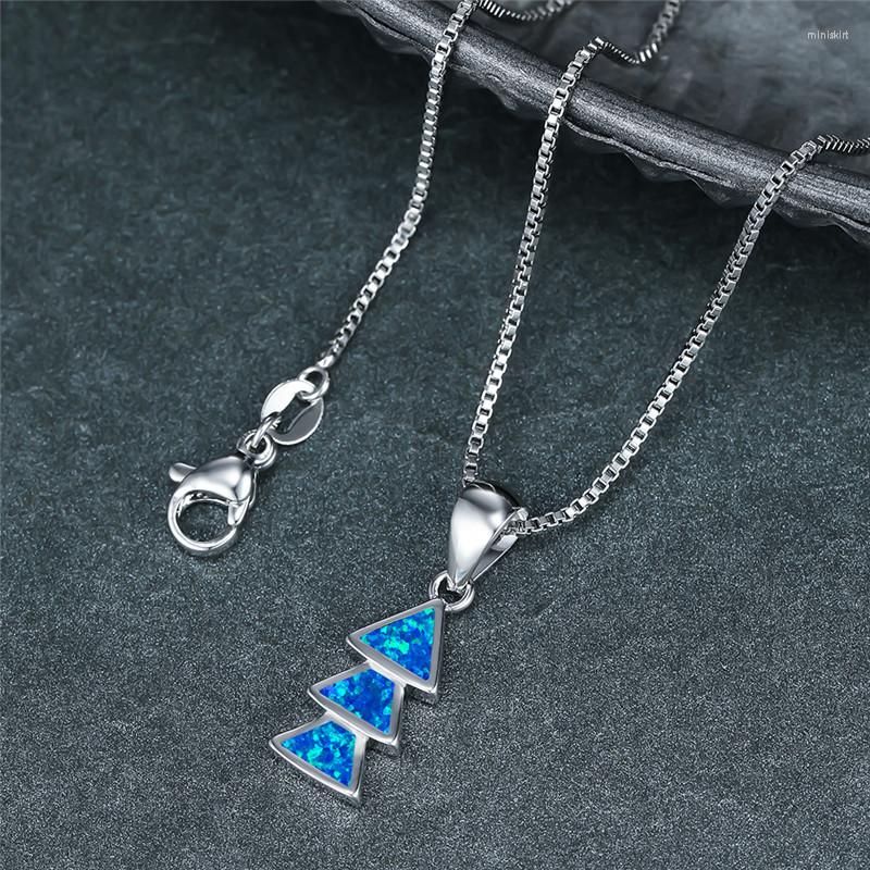 

Pendant Necklaces Cute Female Triangle Stone Necklace Blue Fire Opal Wedding Charm Silver Color For Women