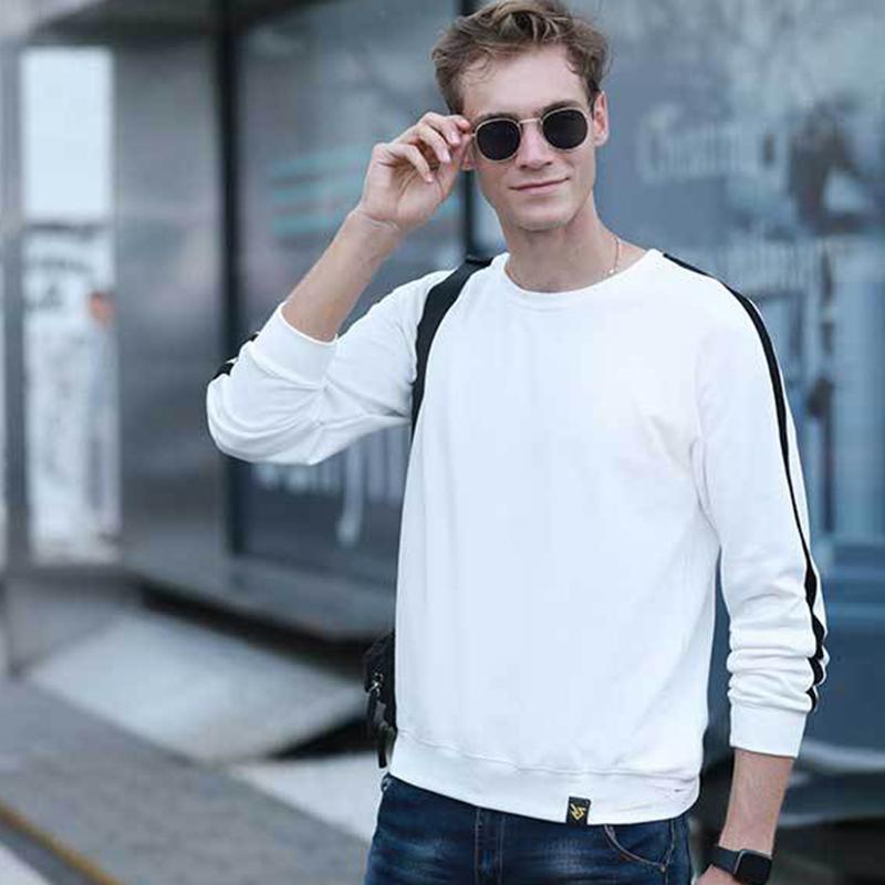 

Men's Hoodies & Sweatshirts Autumn Mens Sweatshirt Tide Brand Fashion Patchwork O Neck Long SleevesTop Hoodie Male White Loose Casual Sweats