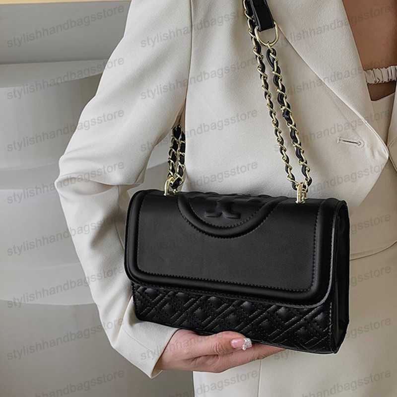 

Bag 2022 New Famous Designer Chain Shoulder Messenger Bags High Quality Small Square Luxury Fashion Women Purse and Handbags Y2211, For the postage