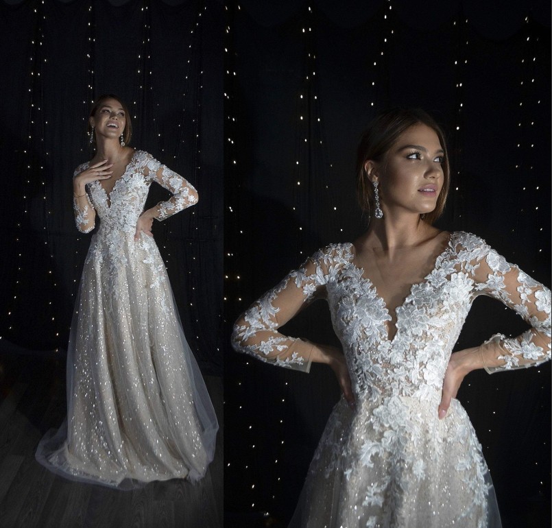 

Bling Sequined Lining A Line Wedding Dresses With Long Sleeves Boho Lace Appliqued Vintage Bridal Gowns Sheer Neck Illusion Buttons Back Vestidos De Novia CL1920, Burgundy