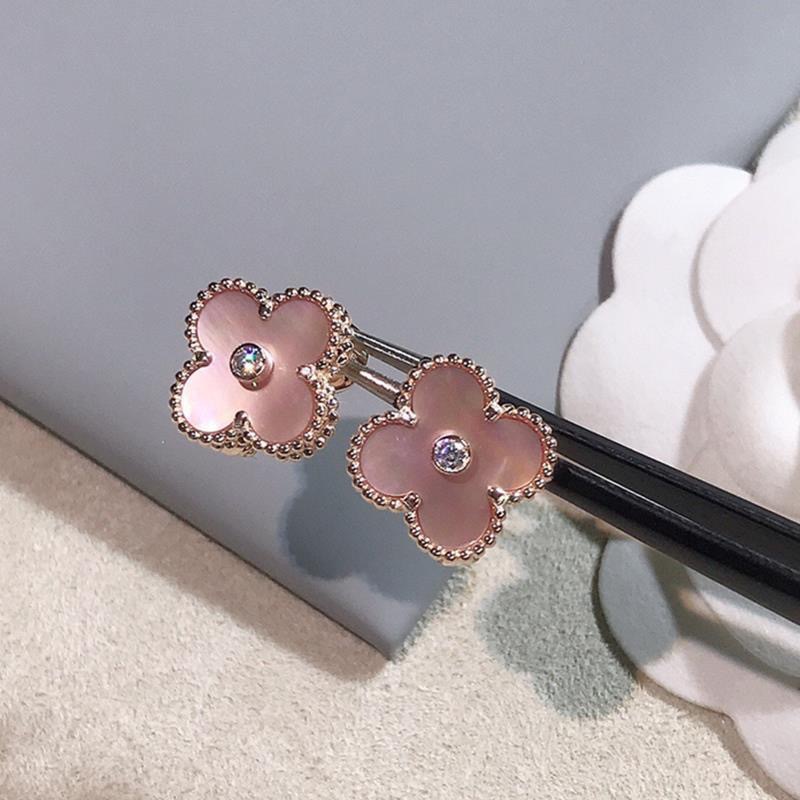 

Four-leaved grass earrings female sterling silver fritillary gold 18k new earrings temperament rose gold jewelry holiday gift