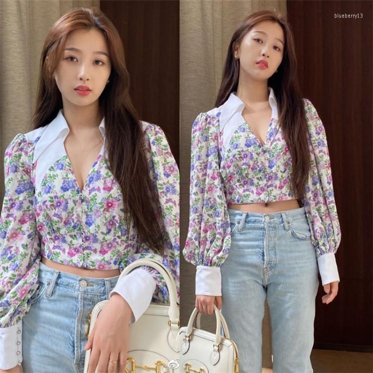

Women' Blouses Yu Shuxin' Short Floral Deep V-neck French Foam Sleeve Stitched Flower Shirt Top For Women Autumn 2023, Image colo