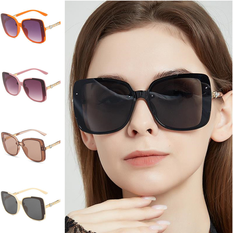 

Temperament Sunglasses Women Retro Square Sun Glasses Anti-UV Spectacles Oversize Frame Eyeglasses Diamond Temples Ornamental