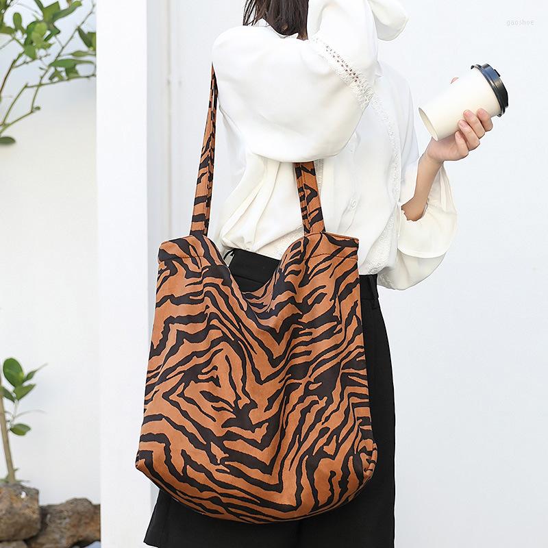 

Evening Bags Drop Zebra Tote Bag Casual Largr Capacity Canvas Handbag Fashion Flannel Shoulder Shopping For Women, Beige