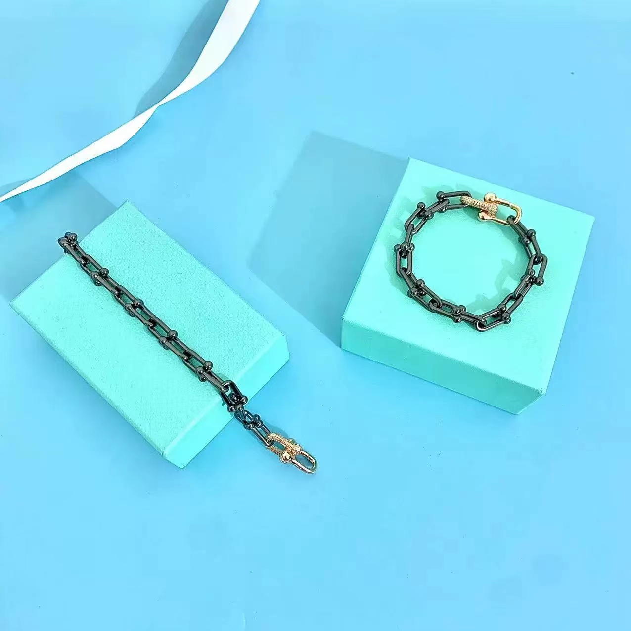 

rose black Thick link chains bracelets diamond chain necklace pendants 18K Plated gold Womens Valentine Day designer luxury jewellery Wedding Wholesale set girls