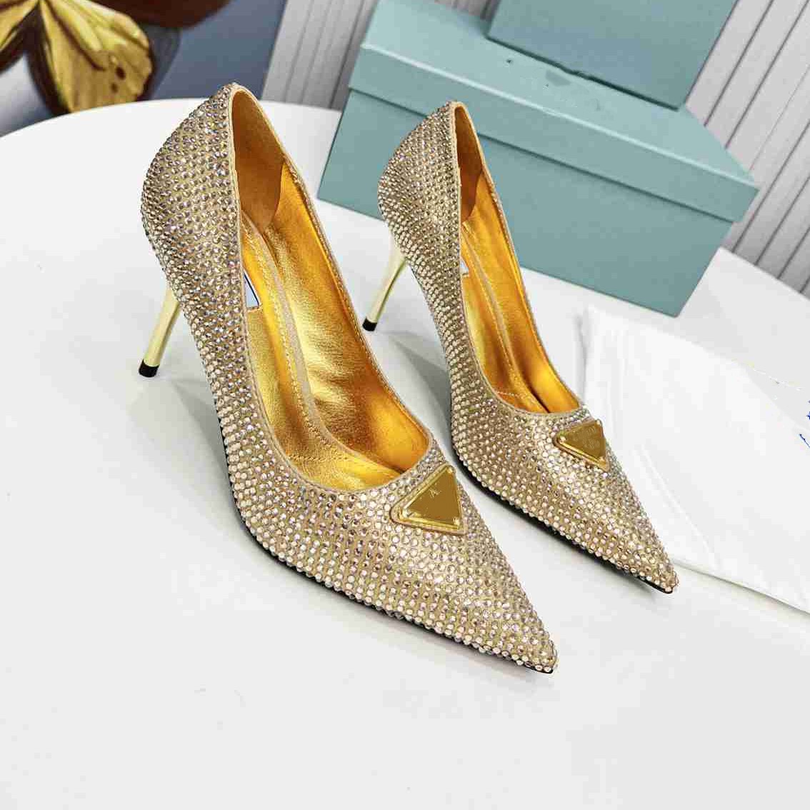 

High quality Designer Party Wedding Shoes Bride Women prad Ladies Sandals Fashion Sexy Dress Shoes Pointed Toe High Heels Leather Glitter p1b