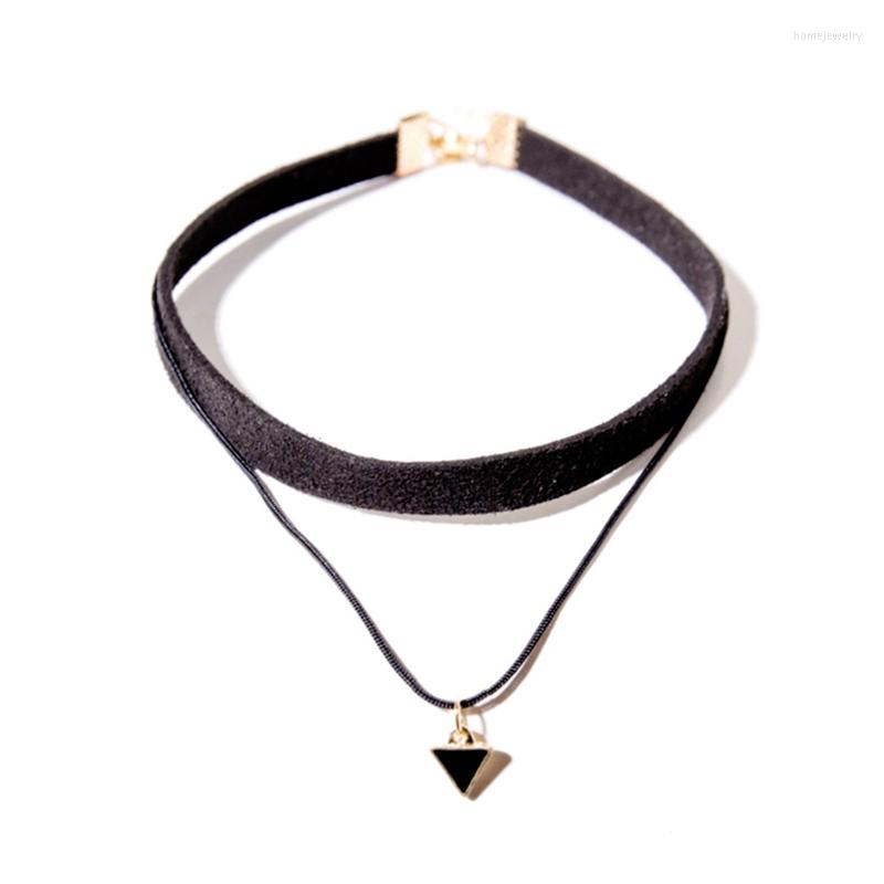 

Choker Black Triangle Pendant Adjustable Short Clavicle Charm Necklace Chain Faux Leather