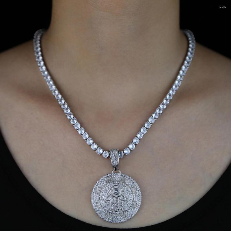 

Choker 16''18'' Iced Out Bling Cz Lucky Hamsa Hand Round Pendant Necklace Hiphop Women Men 5mm Tennis Chain