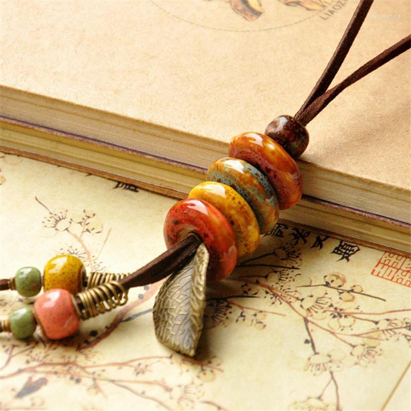 

Pendant Necklaces Fashion Ethnic Style Ceramic Long Necklace Handmade Porcelain Bead Wax Rope Sweater For Women