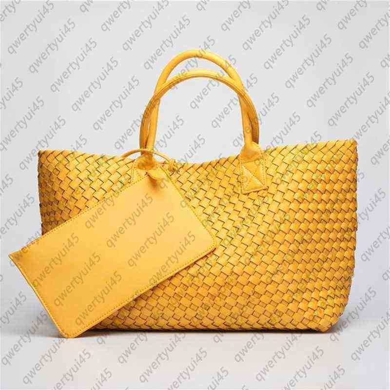 

Brand Design Woven Handbags for Women Casual Tote Bales Fashion Weave Shoulder Lady Large Capacity Purse Shopping Basket Bags, Pink