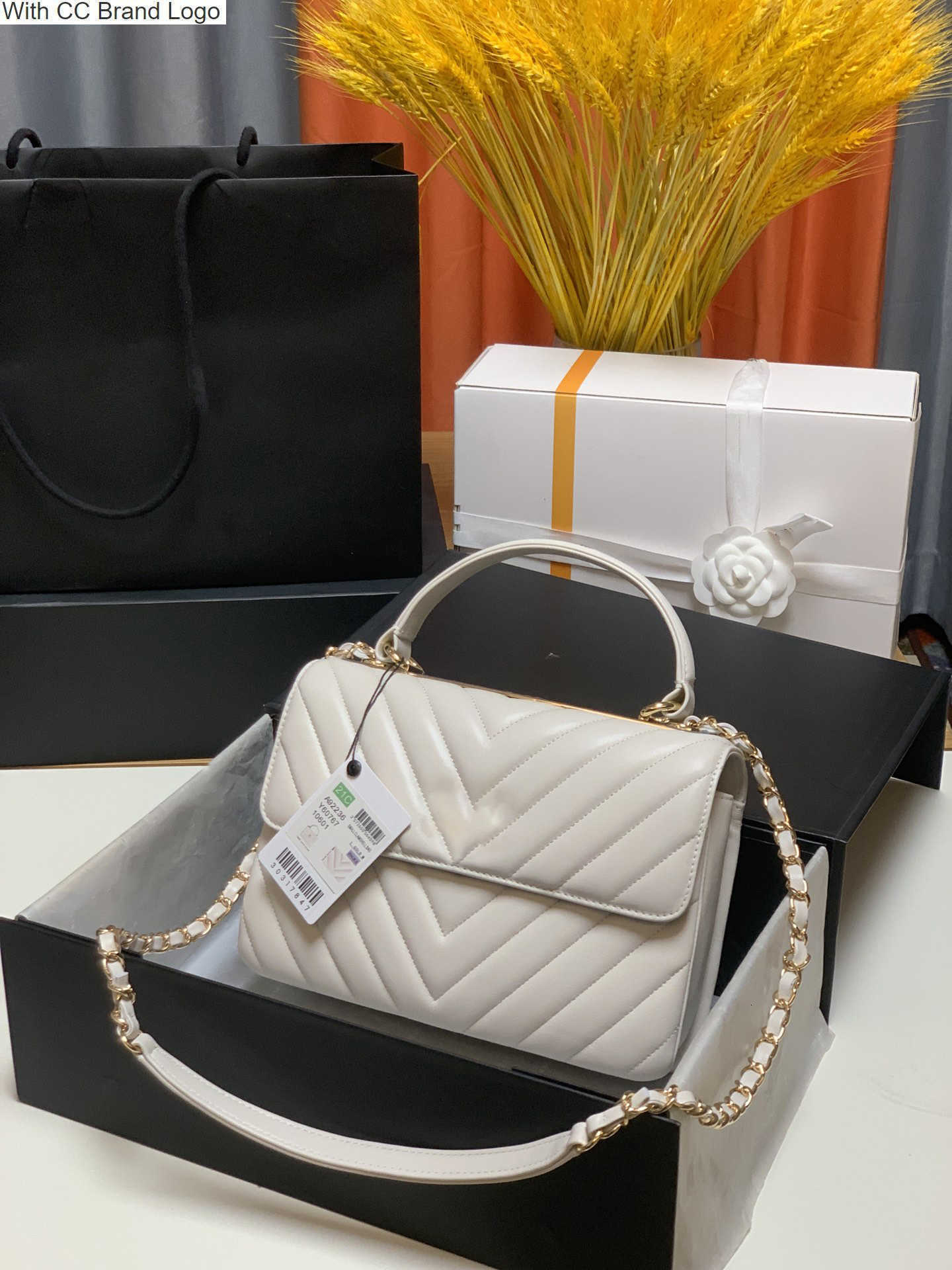 

Luxury CC Cross Body Designer Shoulder Bags Brand Lady Flip Crobody Bag Granular Calf Shoulder Backpack Women Retro Rivet Handbag 5A Quaity Flap Purse 2022, Pink