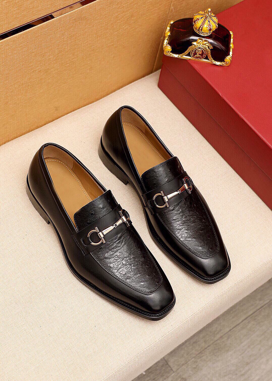 

2023 Men's Dress Shoes Male Classic Party Wedding Flats Formal Brand Designer Genuine Leather Business Oxford Shoes Size 38-45, Black
