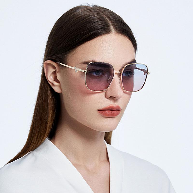 

Sunglasses Brand Design Butterfly Oversize Women Polarized Outdoor Gradient Lenses Female Trending UV Protect Driving Eyewear