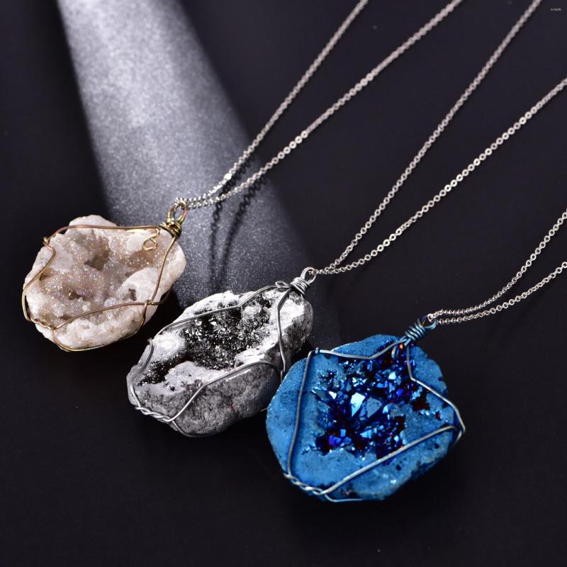

Pendant Necklaces Natural Healing Crystal Geode Necklace For Women Full Wire Wrap Unpolished Genuine Druzy Quartz Stone Gift 1pcs