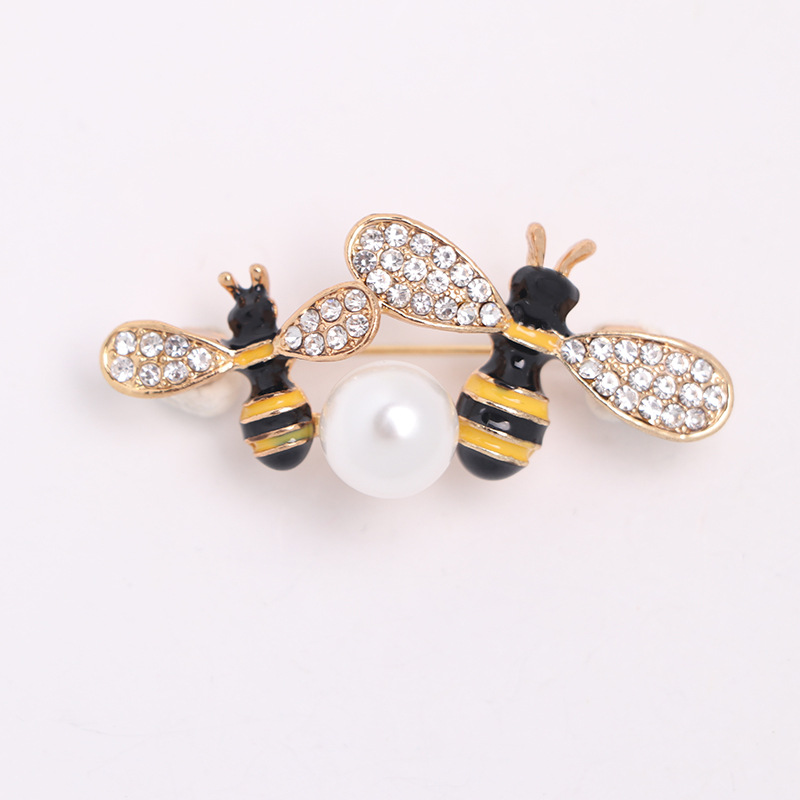 

Custom Logo Gold Sliver Safety Accessories Pin Rhinestone Metal Luxury Designer Women Fashion Jewelry Brooches/Custom Brooch Pin