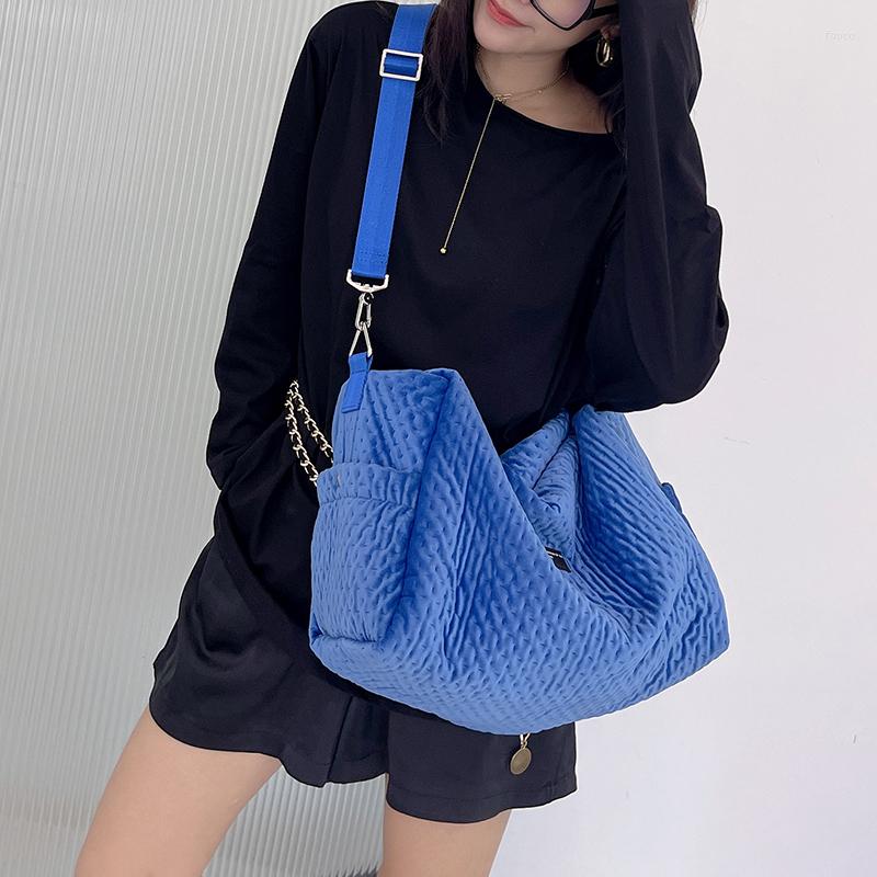 

Evening Bags Large Size Shoulder Bag Versatile Fashion Messenger Pillow High Capacity Tote, Black