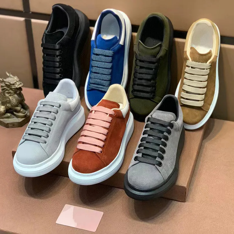 

2023A Designer Luxury sneakers Woman Shoes Leather Lace Up Men Fashion Platform Oversized Sneakers MQ White Black Mens Womens Velvet Suede Running Shoes, 23