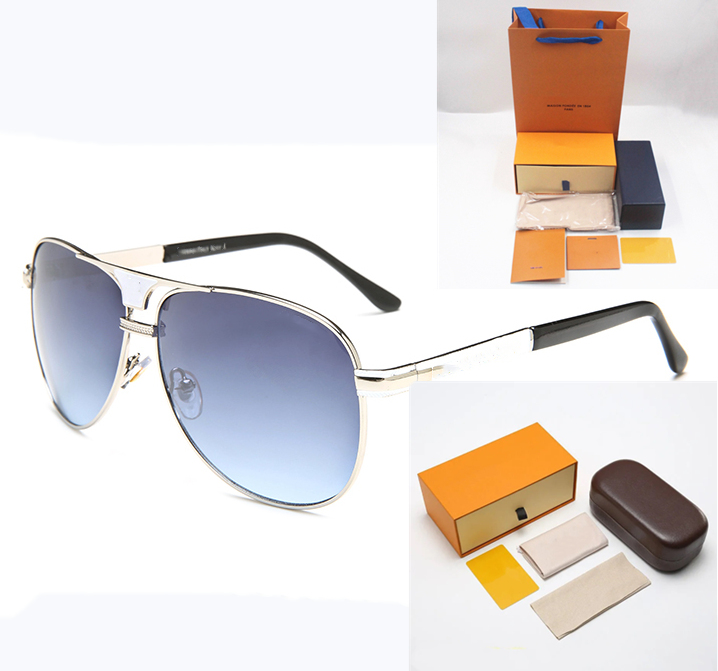 

Sunglasses Eyeglasses 9017 Accessories Flowers colors Gift Boxes Clear lens 0 degree Designer Men Outdoor Shades PC Frame Fashion Classic Lady Mirrors for Women