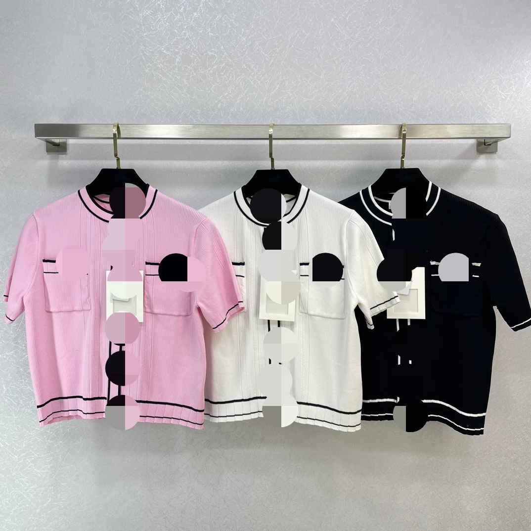 

229 2023 Runway Spring Summer Women Sweater Brand SAme Style White Short Sleeve Crew Neck Button Fashion Clothes weilan08