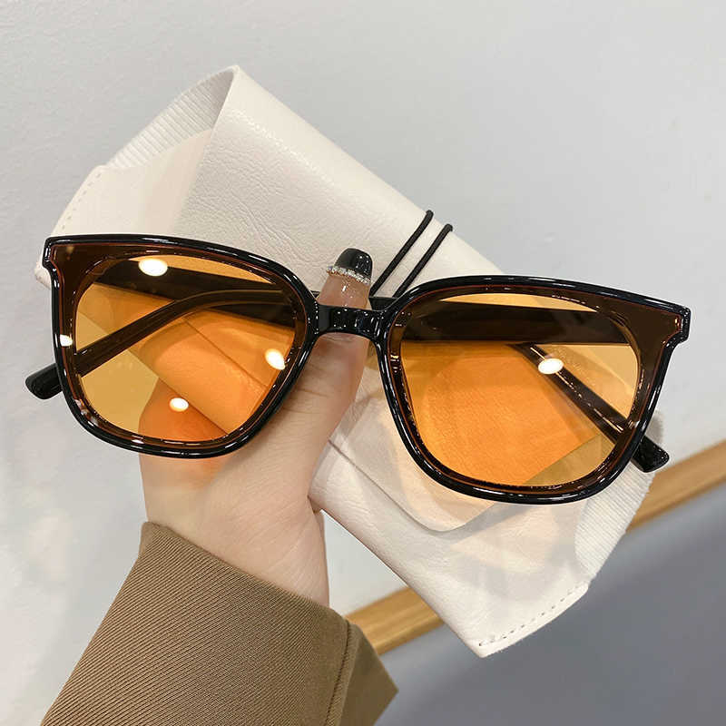 

Sunglasses KAMMPT Vintage Oversized Cat Eye Sunglasses Women Men 2022 Fashion Retro Brand Designer Shades High Quality Male Female Eyewear G230225