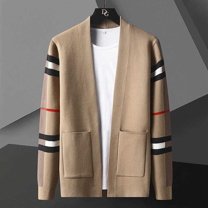 

England Style Pocket Men Cardigan Fashion Brand Autumn Winter Designer Cardigan Plus Size Spliced Color Cardigan Knit Jacket Y0907238o, Black