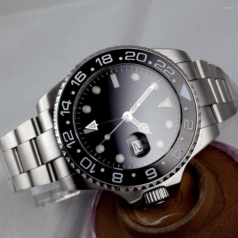 

Wristwatches 43MM Simple Black Dial Men's Watch GMT Function Sapphire Crystal Ceramic Bezel Automatic Movement, Picture shown