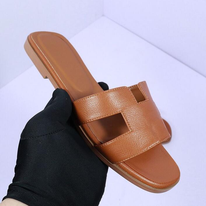 

Women Designer slippers Classic Sandals Genuine Leather Fashion Shoes Ladies slipper Beach Flat heel Flip Flops with dustbag SIZE 36-42, 16