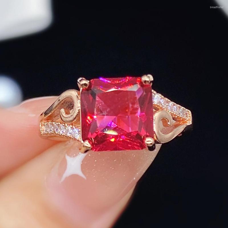 

Cluster Rings Chic Irregular Red Crystal Ruby Gemstones Diamonds For Women 18k Rose Gold Filled Jewelry Trendy Accessory Lover Gifts