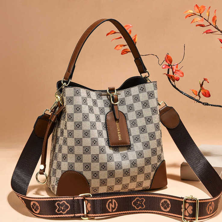 

2023 High Quality Women Bags Women's Bucket Bag Large Capacity Simple Handbag One shoulder messenger bag 70%off Factory Handbags FZSJ, Coffee4